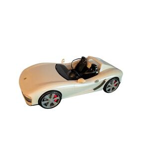 Rainbow‎ High Toy Car White Convertible Sports Car For Kids Play Vehicle